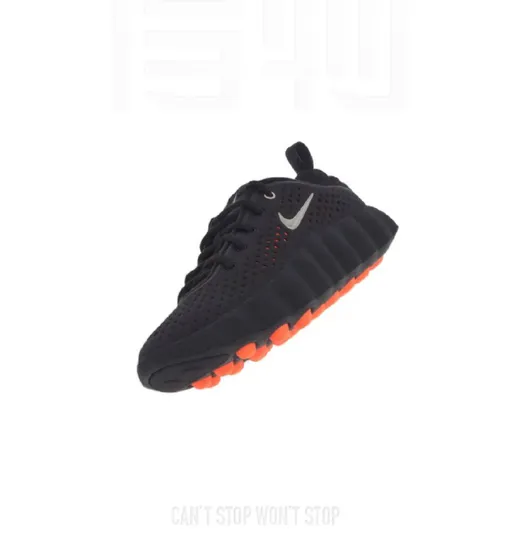 Nike Mind 002