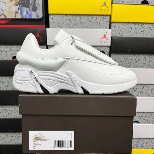 Raf Simons Antei — White