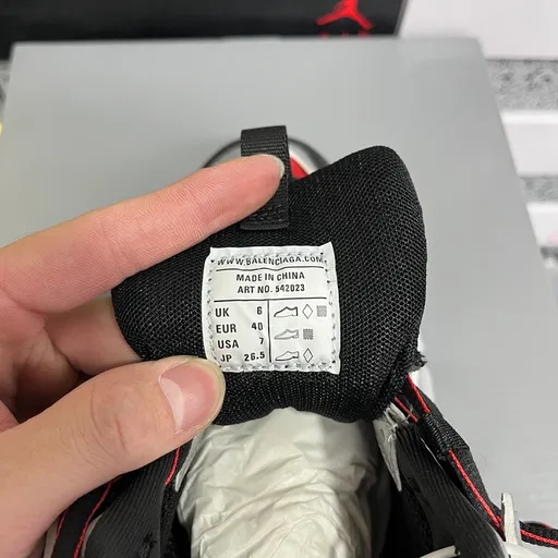 Balenciaga Track 3.0 Чёрный/Серебристый/Красный