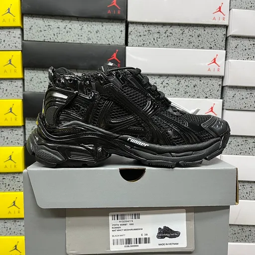 Balenciaga Runner 7.5 Чёрный