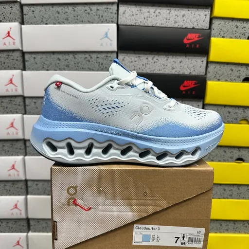 On Cloudsurfer 3 Light Blue