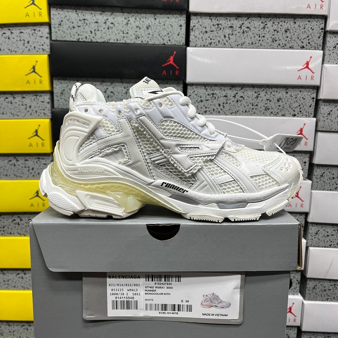Balenciaga Runner 7.0 LED Белый