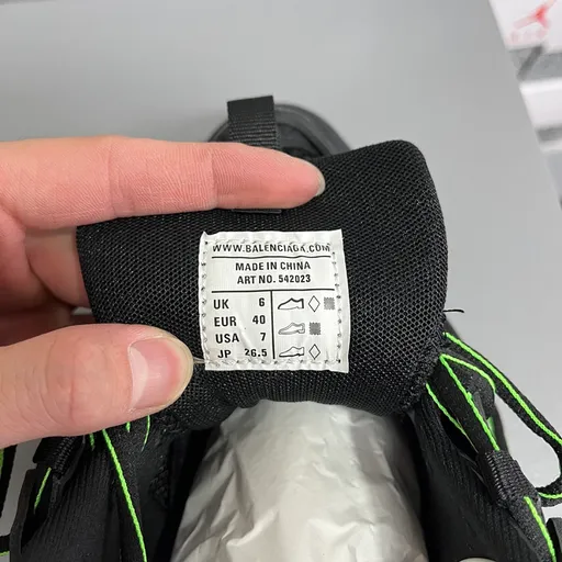 Balenciaga Track 3.0 Чёрный/Зелёный
