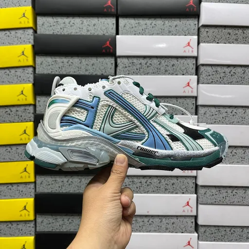 Balenciaga Runner 7.5 Белый/Зелёный