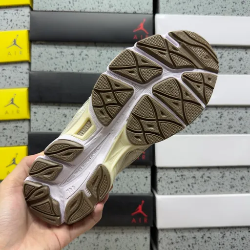ASICS Gel-NYC Кремовый/Бежевый