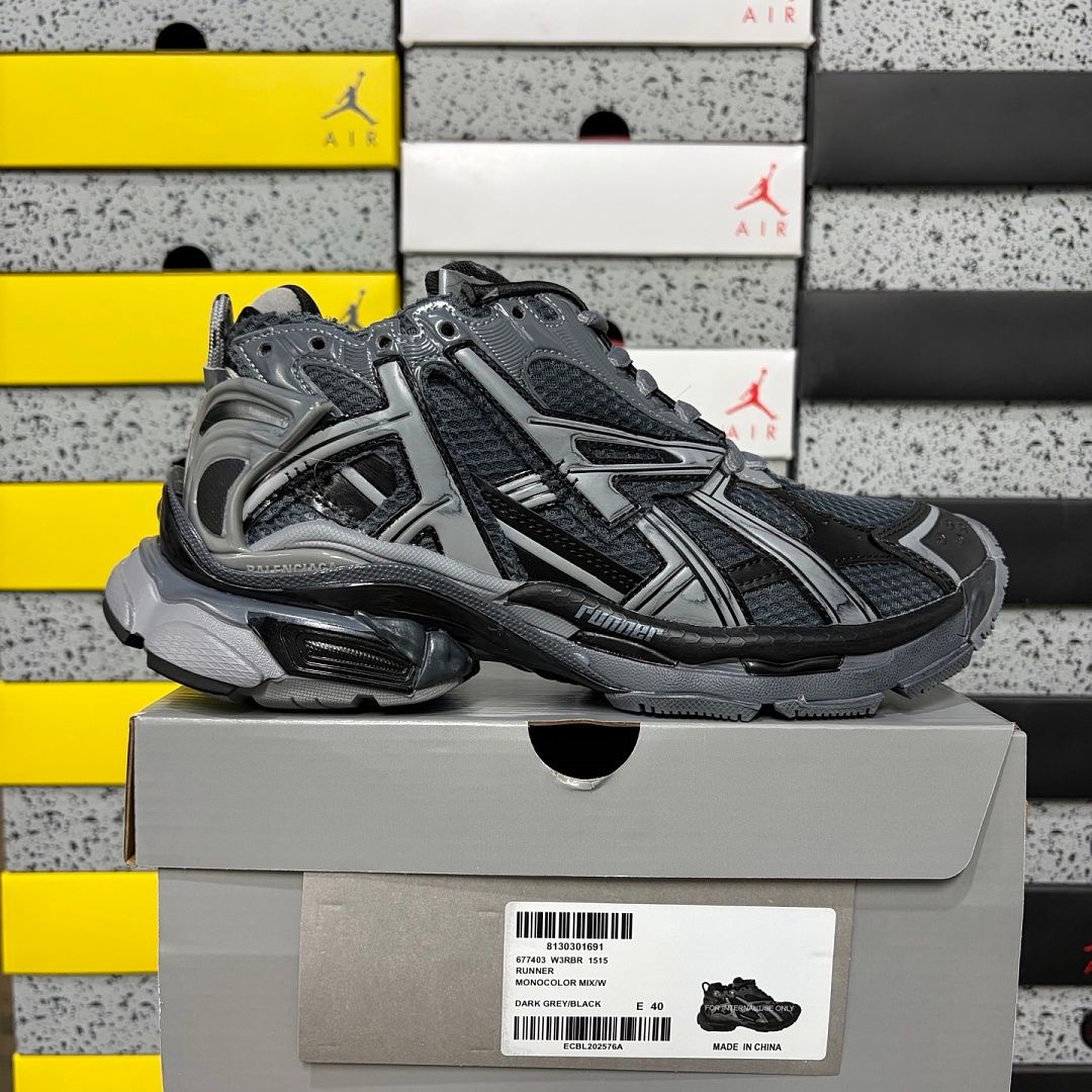 Balenciaga Runner 7.0 Серый