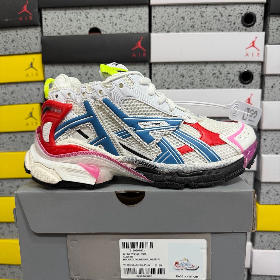 Balenciaga Runner 7.0 Белый/Синий/Красный