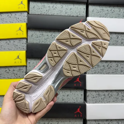 ASICS Gel-NYC Кремовый/Розовый