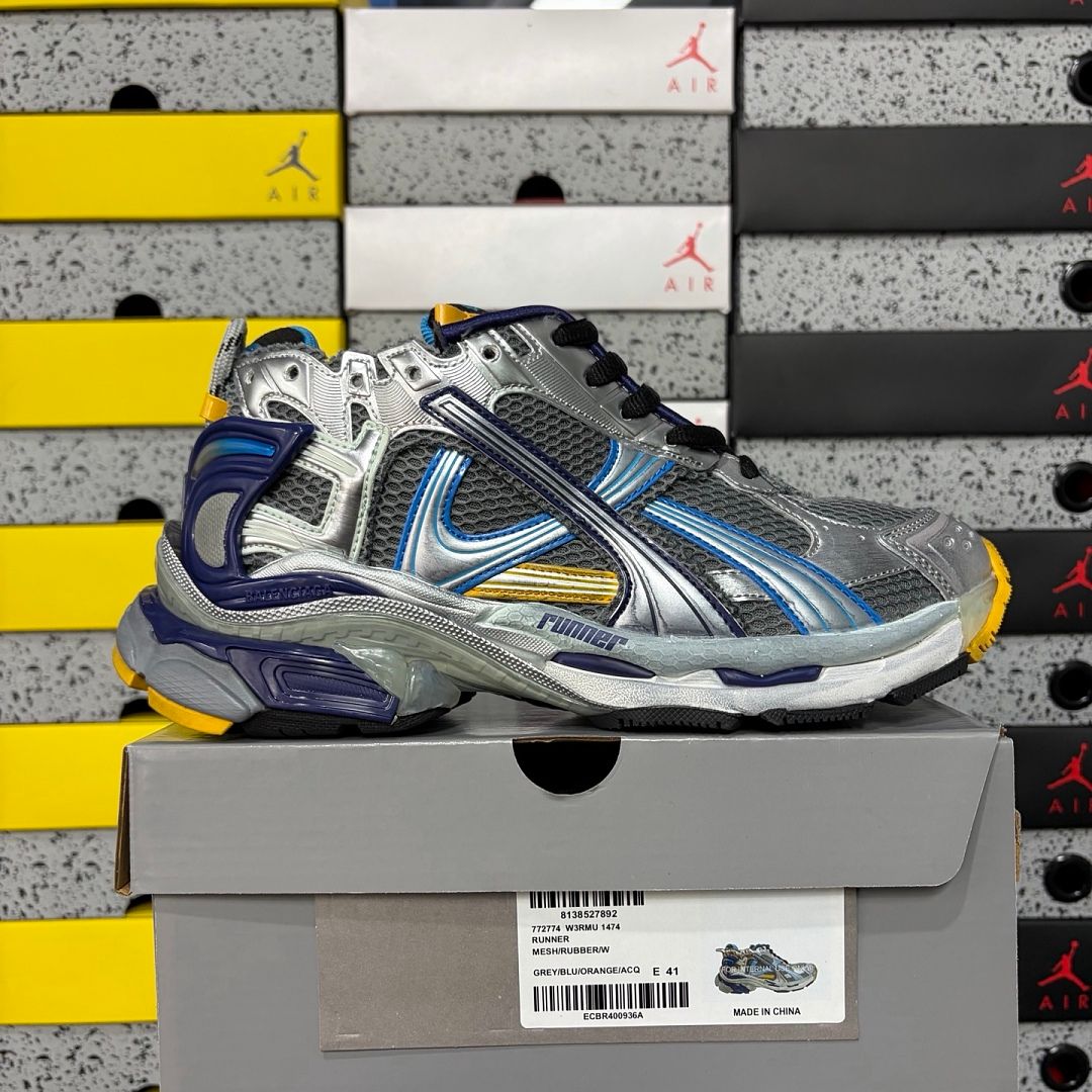 Balenciaga Runner 7.5 Серый/Серебристый