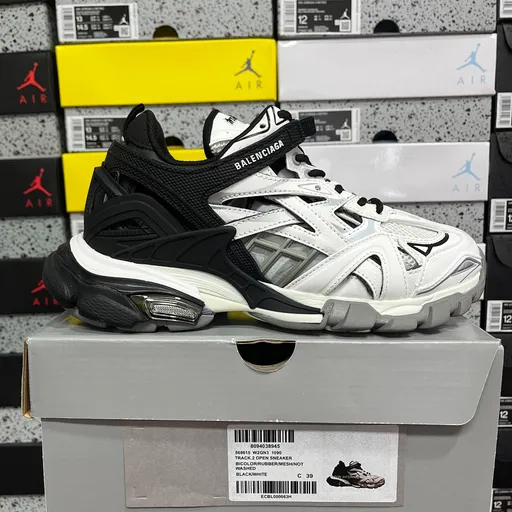 Balenciaga Track 2.0 Белый/Чёрный