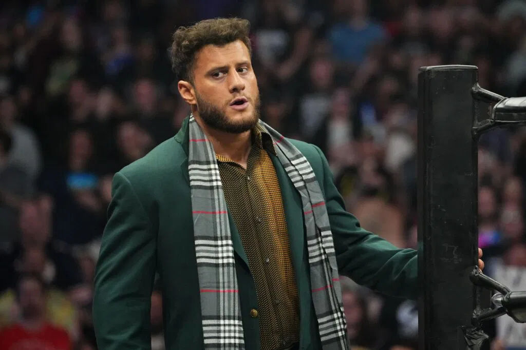 Wrestling Weekly: AEW Dynamite Beach Break thoughts, WWE Raw non-reactions Wrestling Weekly: AEW Dynamite Beach Break thoughts, WWE Raw non-reactions