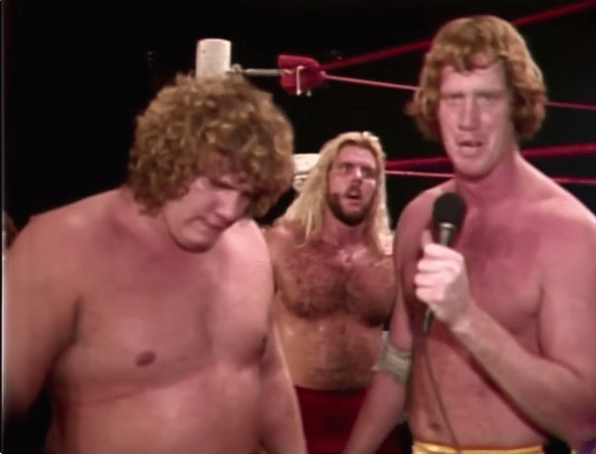 Vinny &amp; Craig &amp; Shawn Show: Live Q&amp;A plus part one of WCCW Christmas Star Wars 82