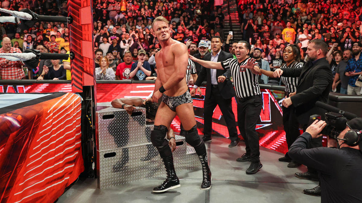 Wrestling Observer Live: Bryan and Filthy Tom talk Battle in the Valley, RAW report, all the news