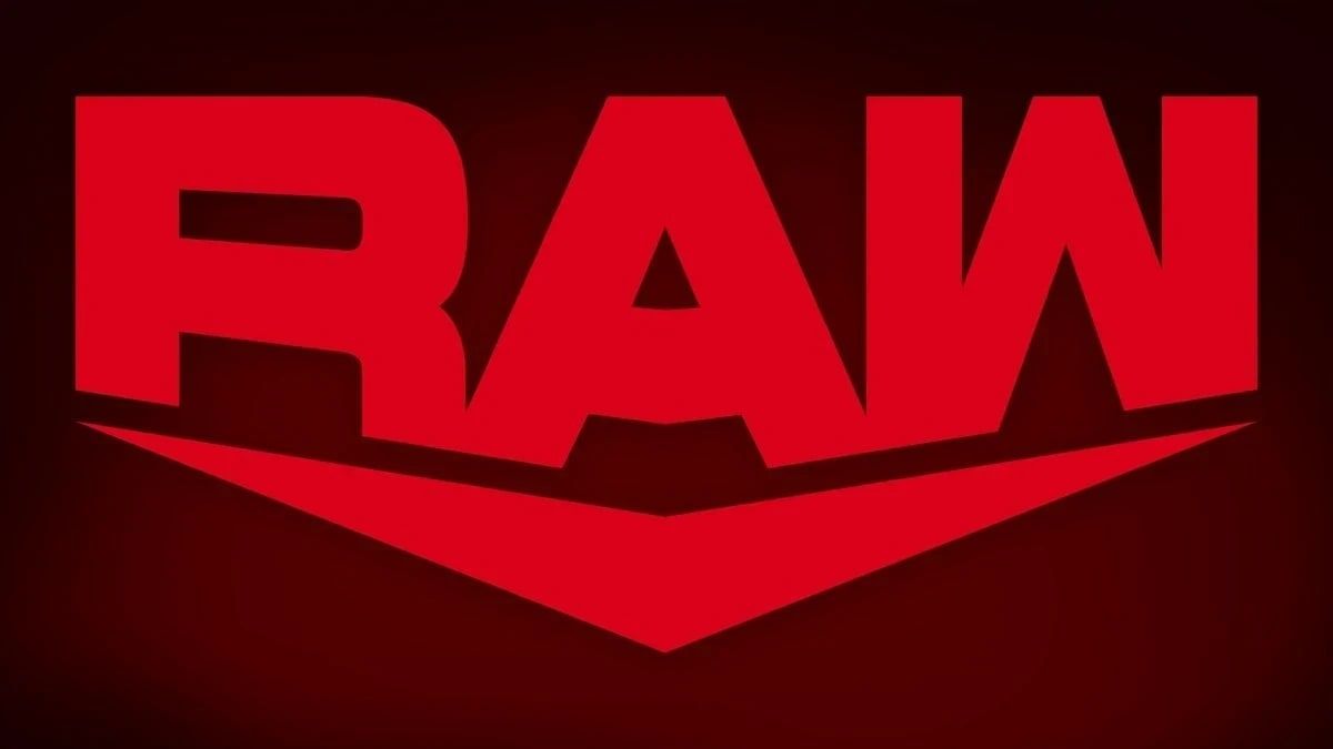 Wrestling Observer Live: Filthy Friday – WWE Raw TV rights, AEW, bad habits, more