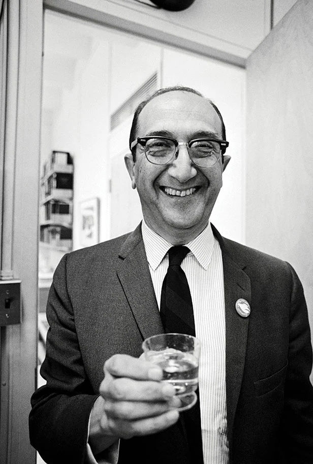 /famous-birthday/person/salvador-luria-1