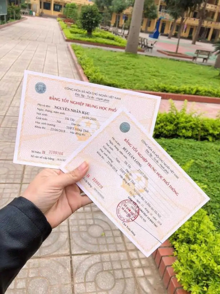Làm bằng cấp 3 giá rẻ TPHCM - Giải pháp tối ưu