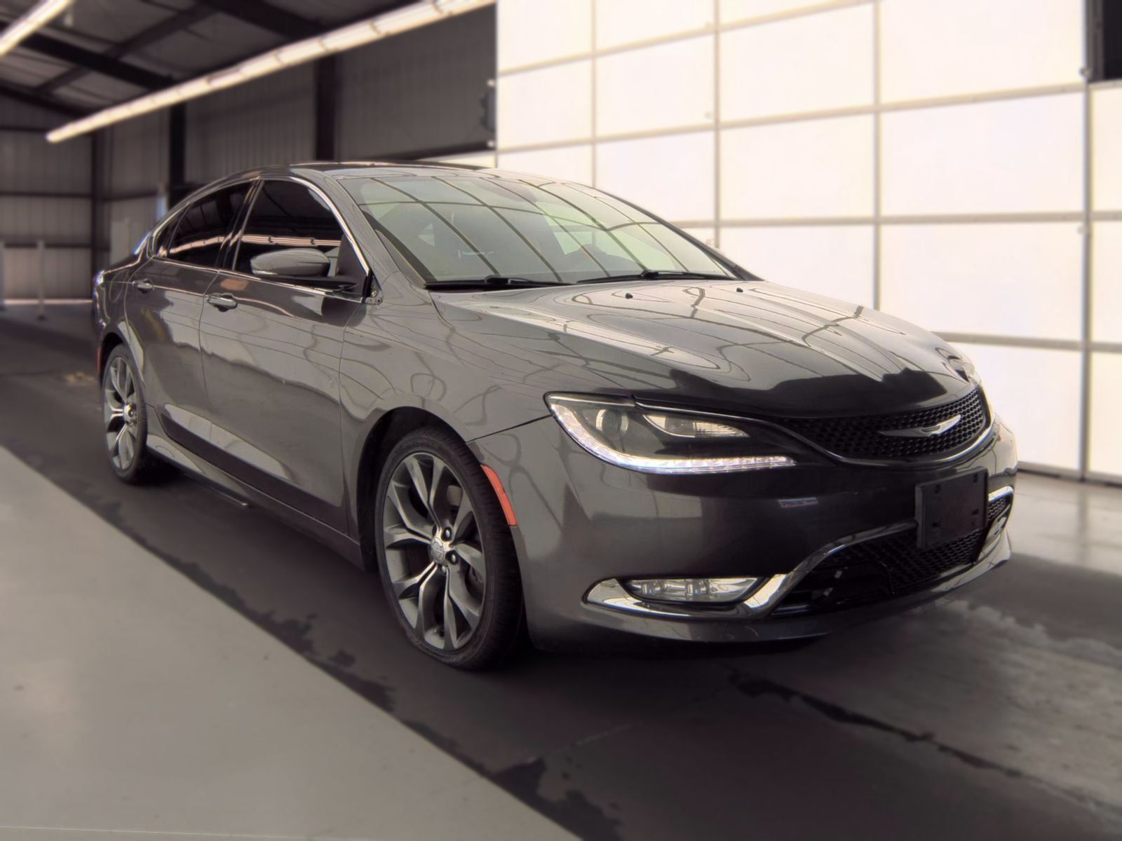 2015 Chrysler 200 C in Granite Crystal Metallic - Photo 2