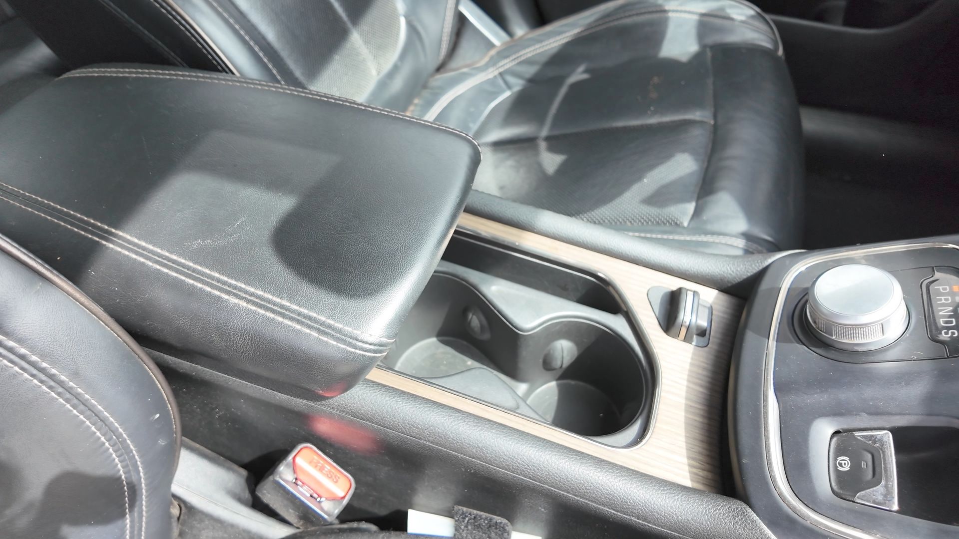 2015 Chrysler 200 C in White - Photo 42