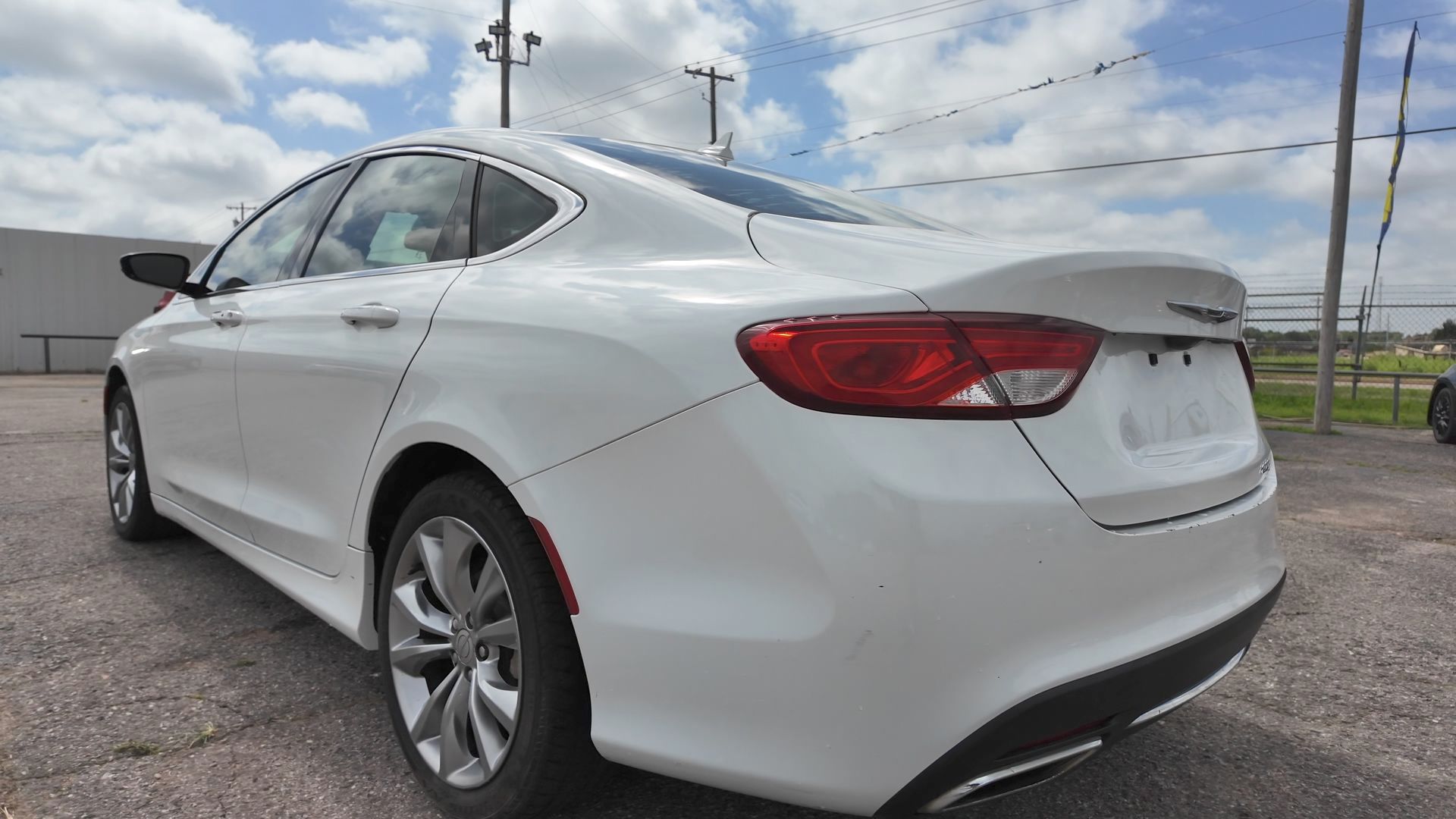 2015 Chrysler 200 C in White - Photo 12