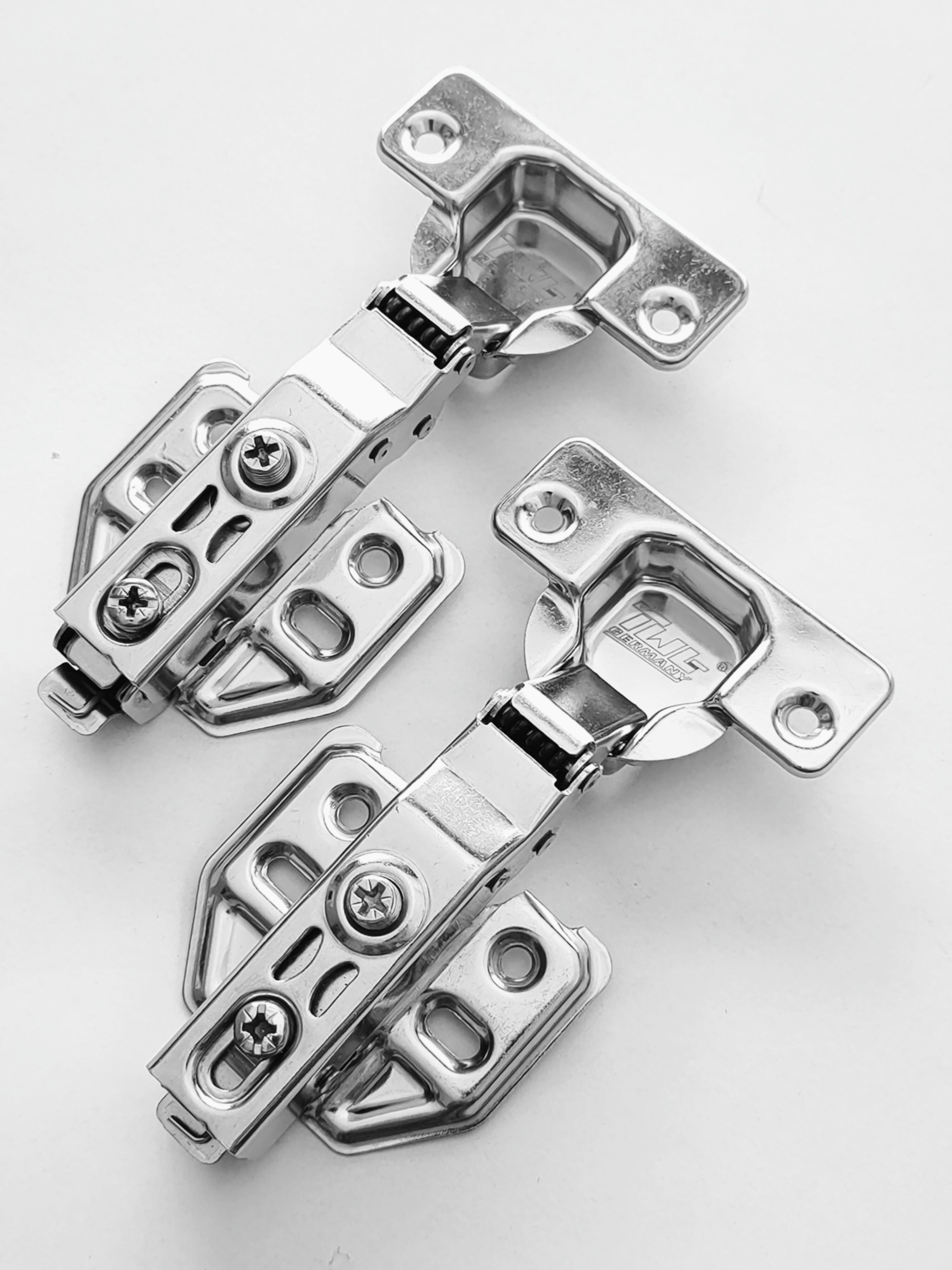 2d Hinges