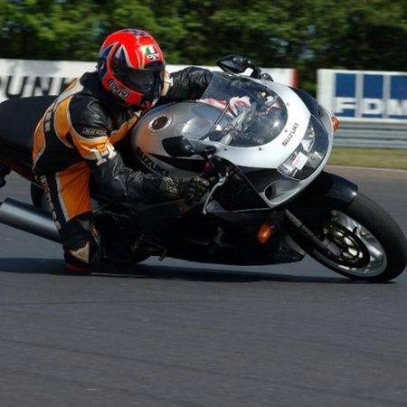 MC-køreteknik - styrk kontrol og flow