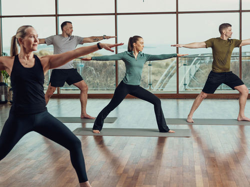 Champagne yoga