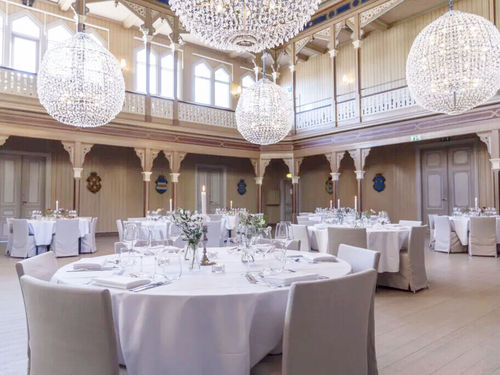 Marstrands Kurhotell & Societetshuset