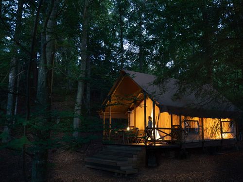 Övernattning i Glamping-tält