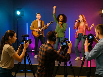 Skab jeres egen musikvideo