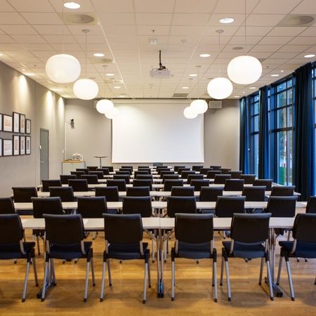 Selskaps-, møte- og konferanselokale