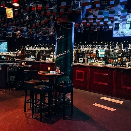 The Old Irish Pub