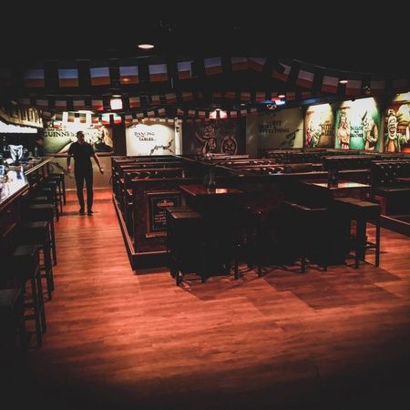 The Old Irish Pub