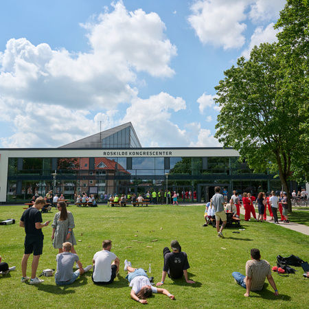 Dyst, sprint og fest