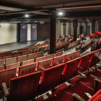 Konferencested med auditorium