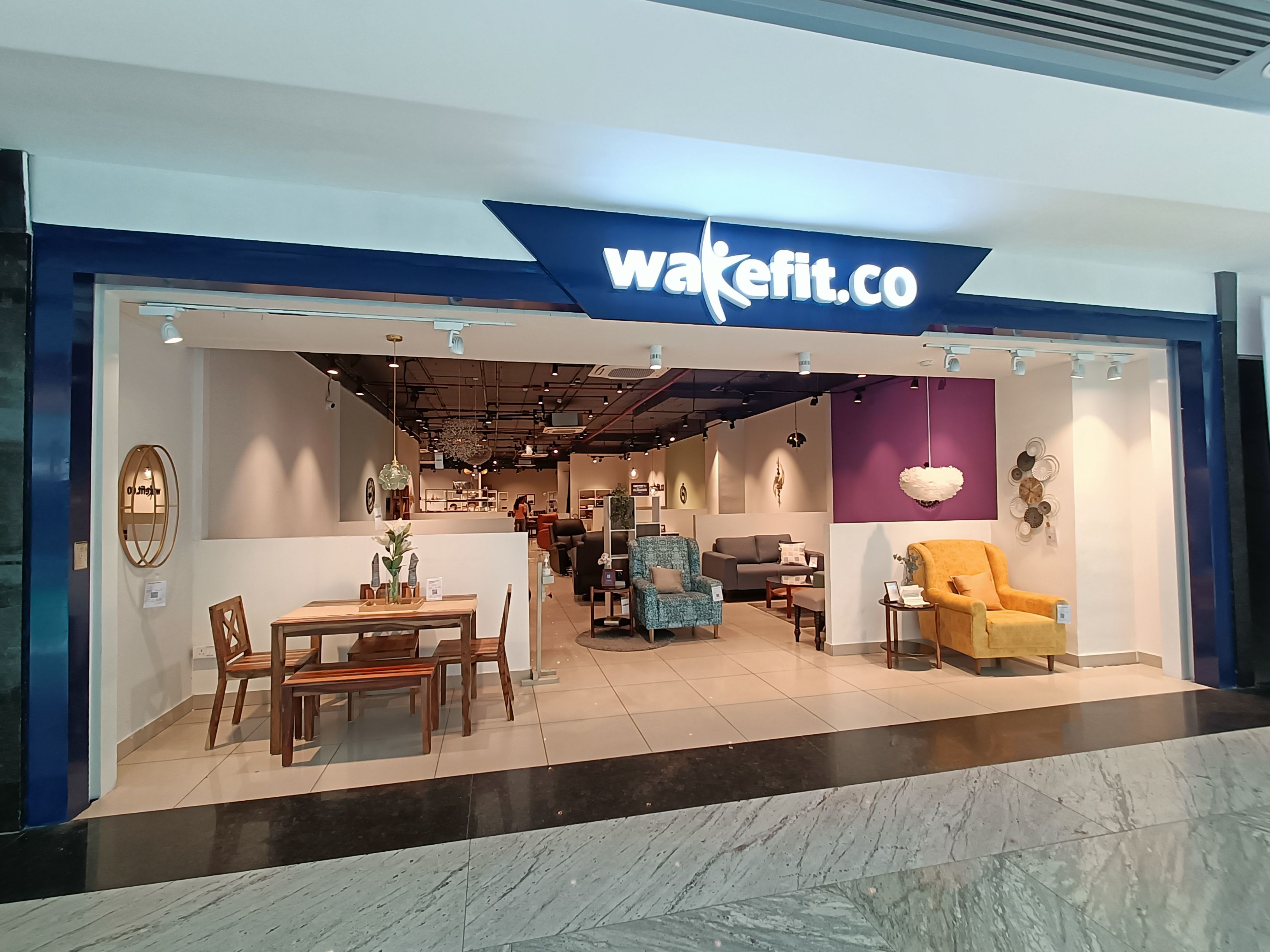 Wakefit shops near me store