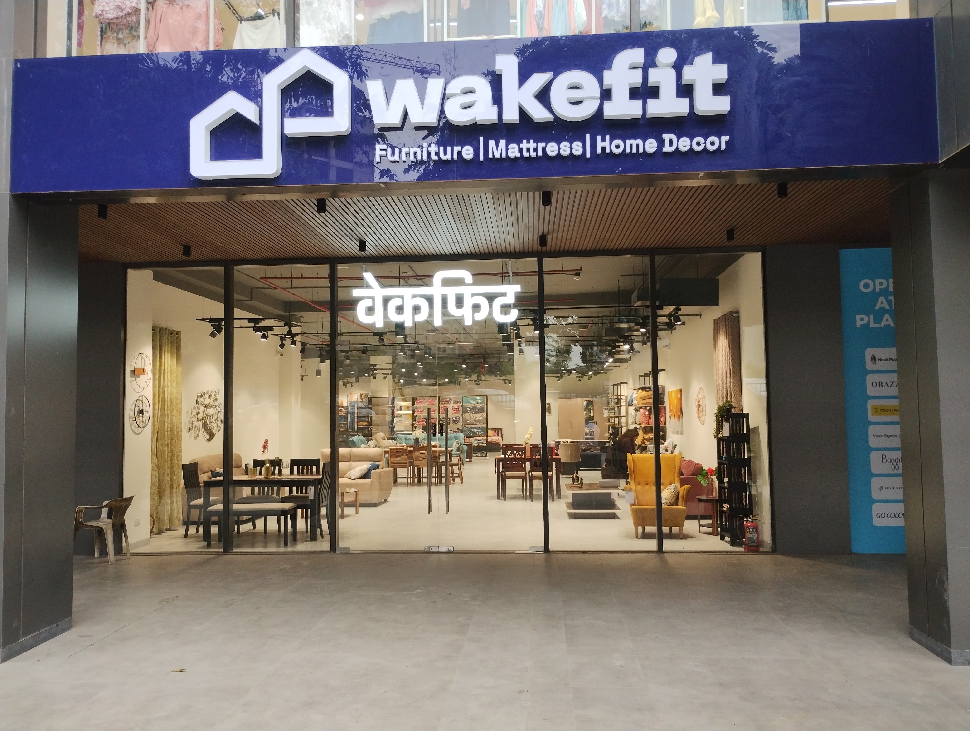 Visit the best furniture store in Pune Wakefit