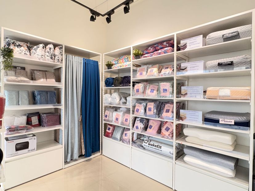 consumer-react/store-locator/store/S024/Wakefit_Furniture_store_Bhilwara_Accessories.jpeg