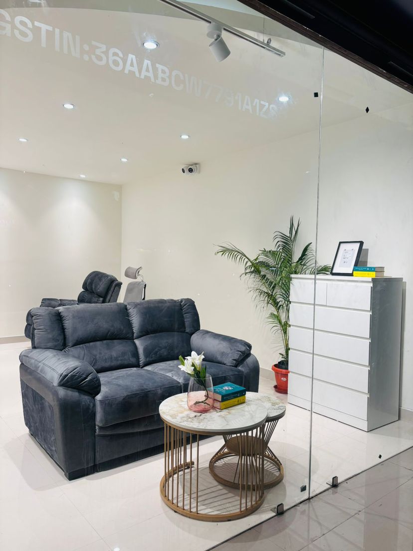 consumer-react/store-locator/store/S035/Wakefit_Furniture_Store_Sangrareddy_Window.jpeg