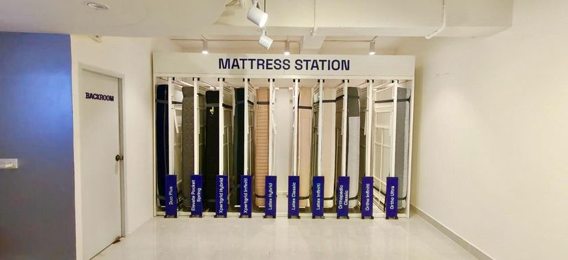 consumer-react/store-locator/store/S090/Veeraraghava_Peta_Chirala_S090_2.jpeg