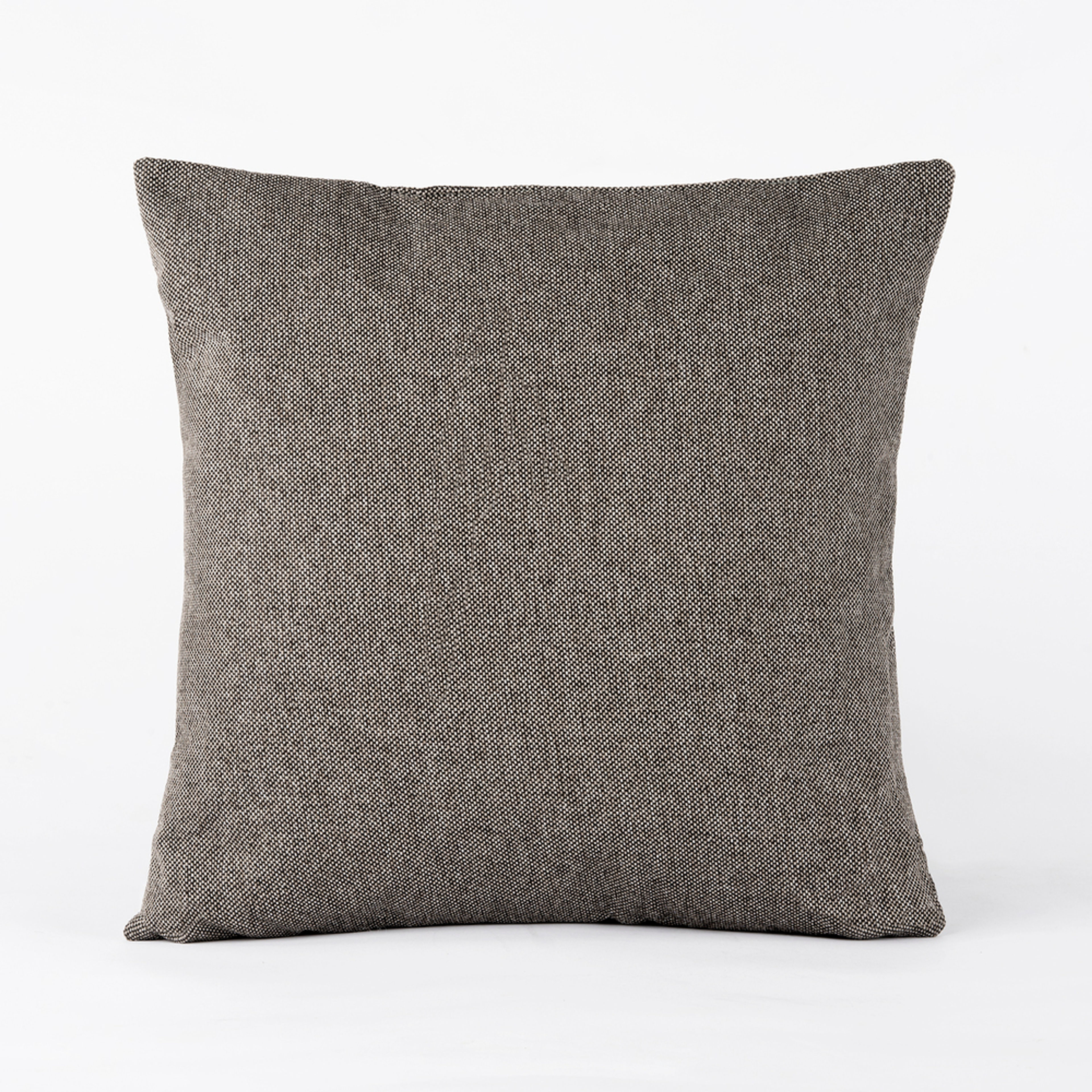 img/Premium_Cushion_Cover/Set3/Omega/Grey/3.jpg