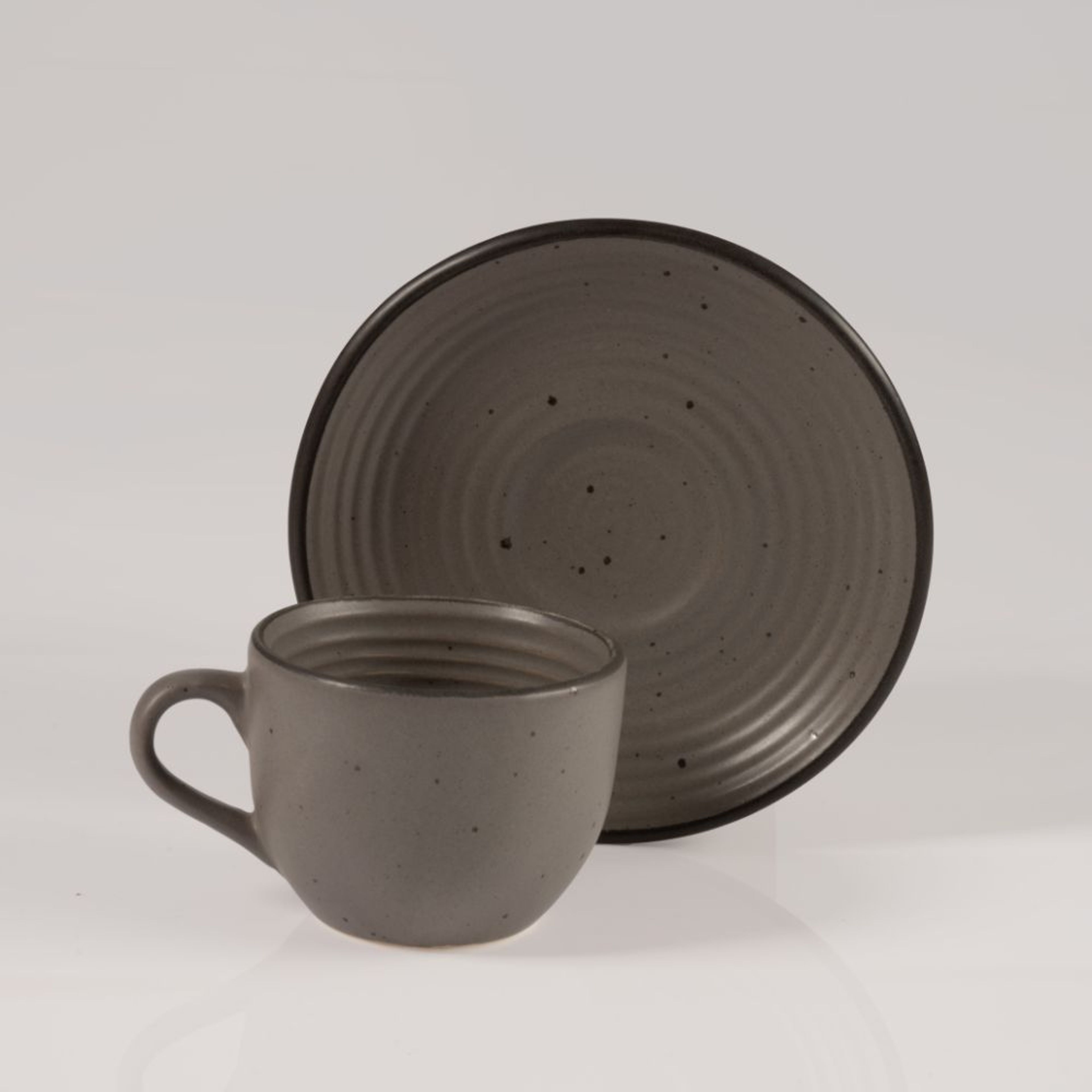 img/cupandsaucers/Feat/6.jpg
