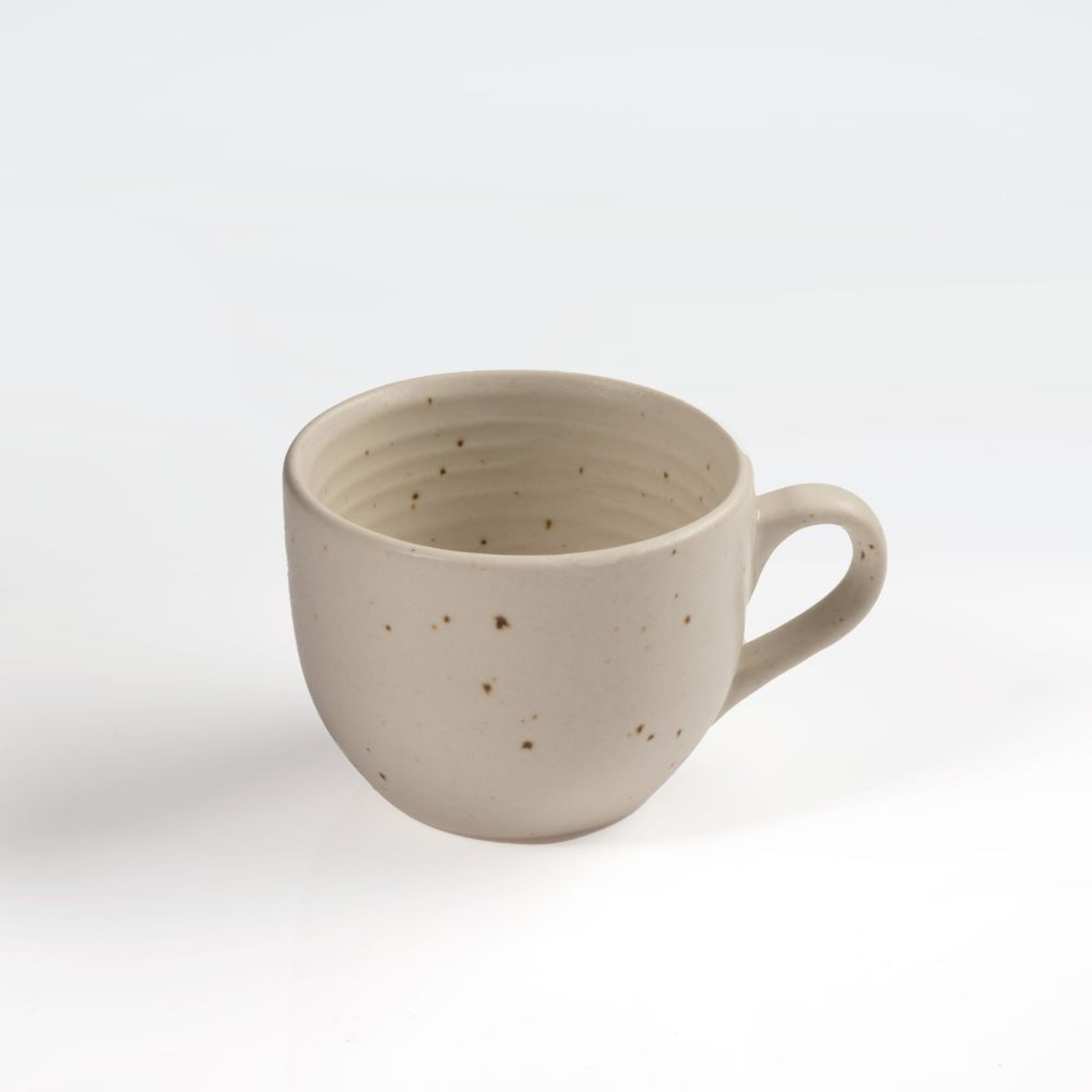 img/cupandsaucers/Upbeat/5.jpg