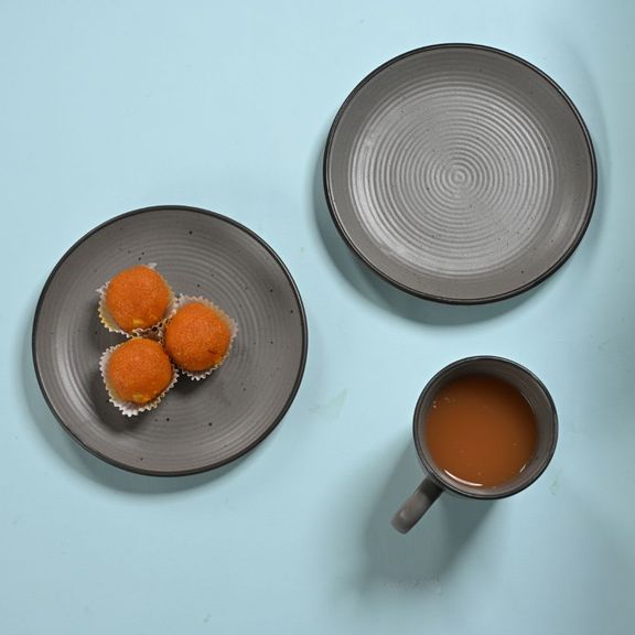 Premium Quarter Plates | Set of 4 | 18 cm | Eco-Friendly Stoneware side plate | Toxin Free | BPA and Lead Free | Microwave & Dishwasher Safe | Ideal for Gifting | Grey,Cement Matt | Feat