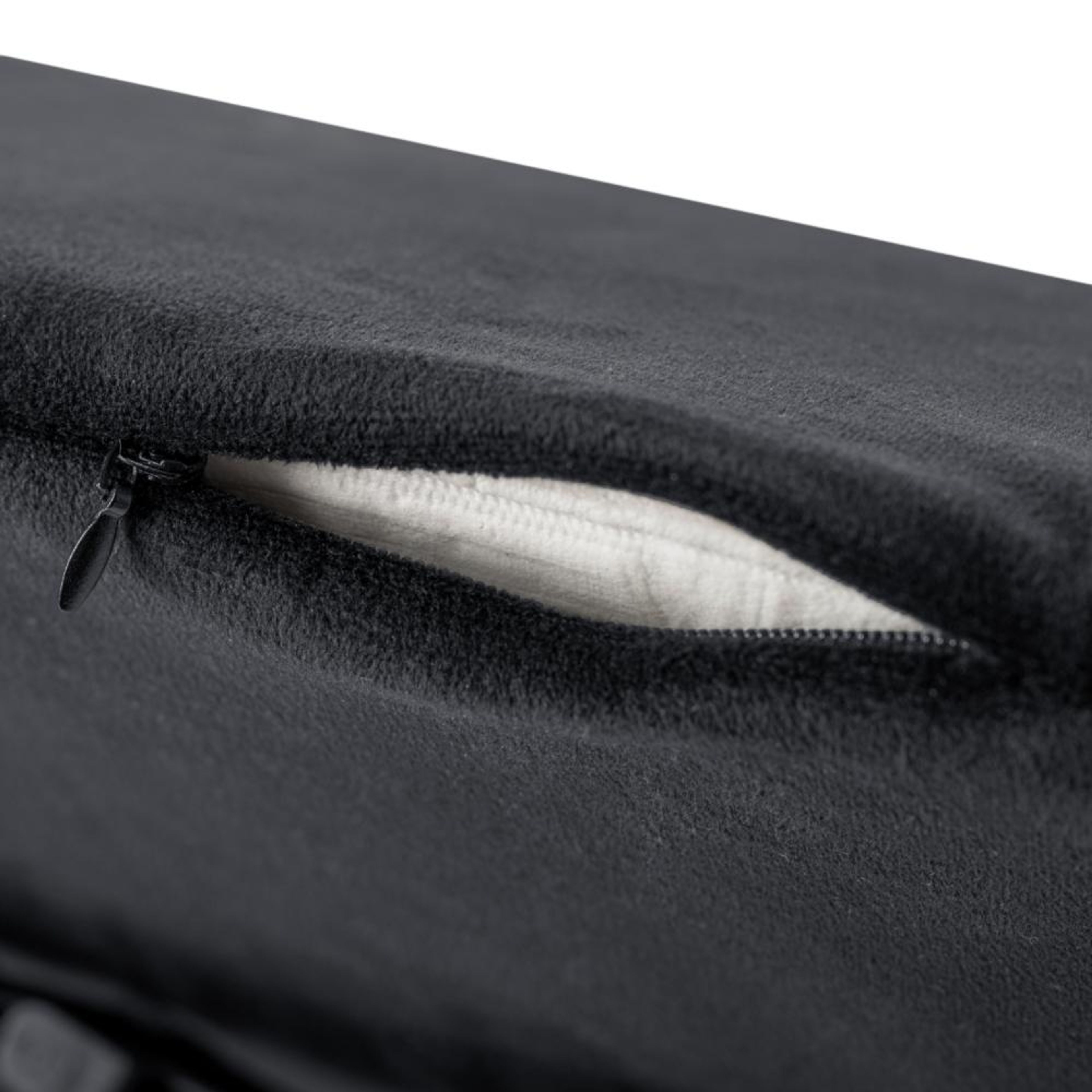 img/npl_modified_images/Back_Cushion/WCNRMFBLSL/WCNRMFBLSL_6.jpg