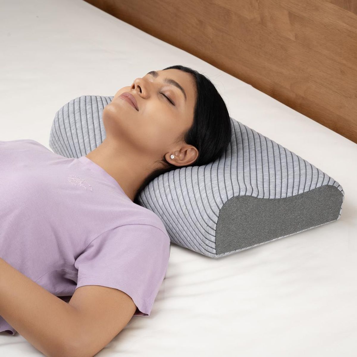 Buy Upholstered Beds Online at Best prices starting from ₹7160 | Wakefit