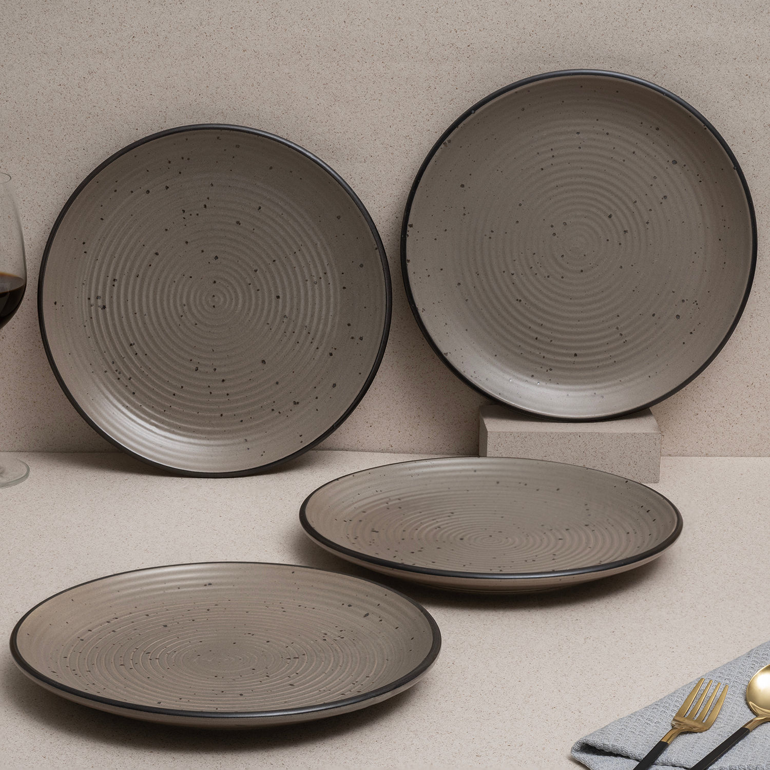 Premium Dinner Plates | Set of 4 | 26 cm | Eco-Friendly Stoneware | Toxin Free | BPA and Lead Free | Microwave & Dishwasher Safe | Ideal for Gifting | Grey,Cement Matt | Feat