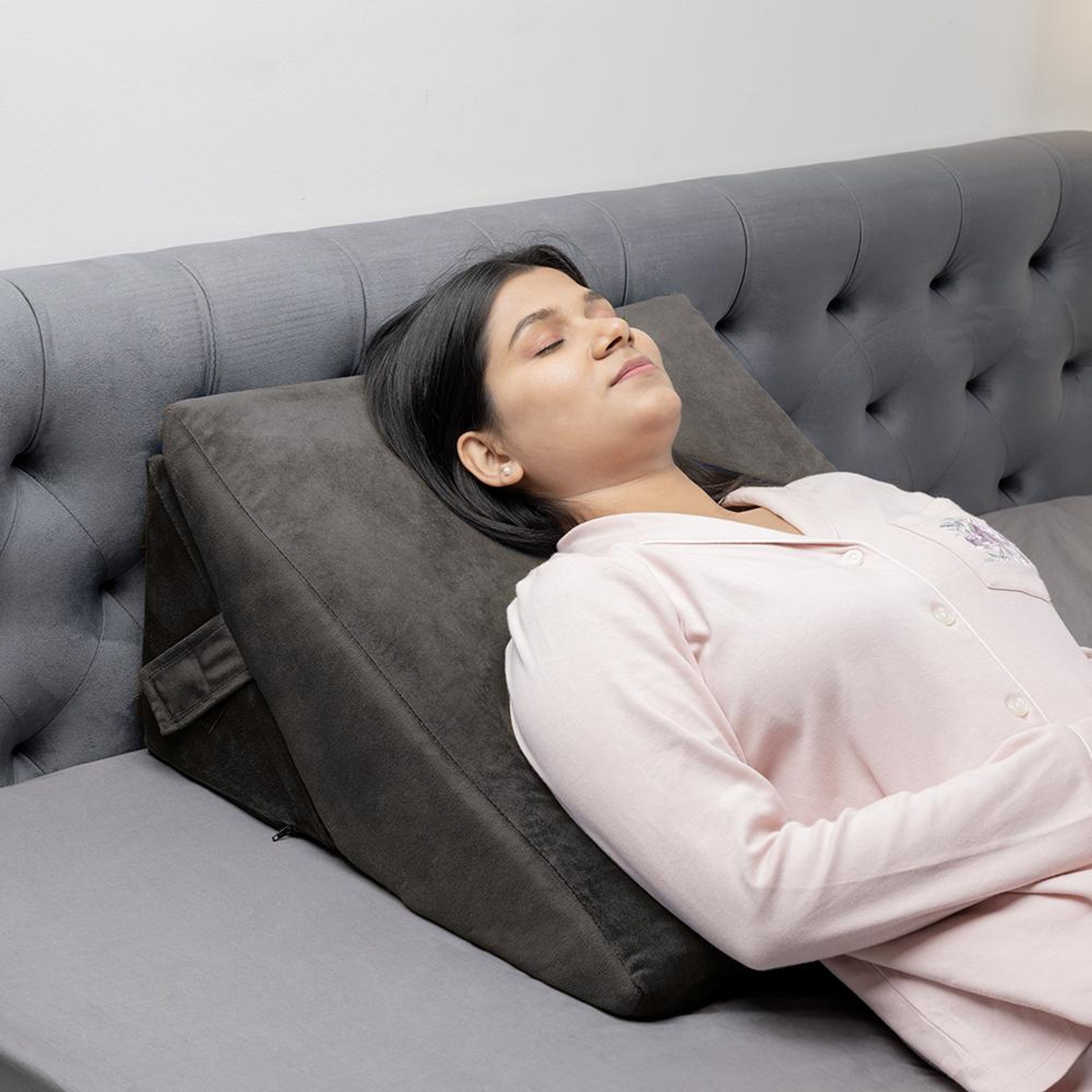 Advanced Wedge Pillow | Shape Adjustable | Prevents Acid Reflux & Snoring | Made of Memory Foam | Washable Velvet Cover | Charcoal Grey