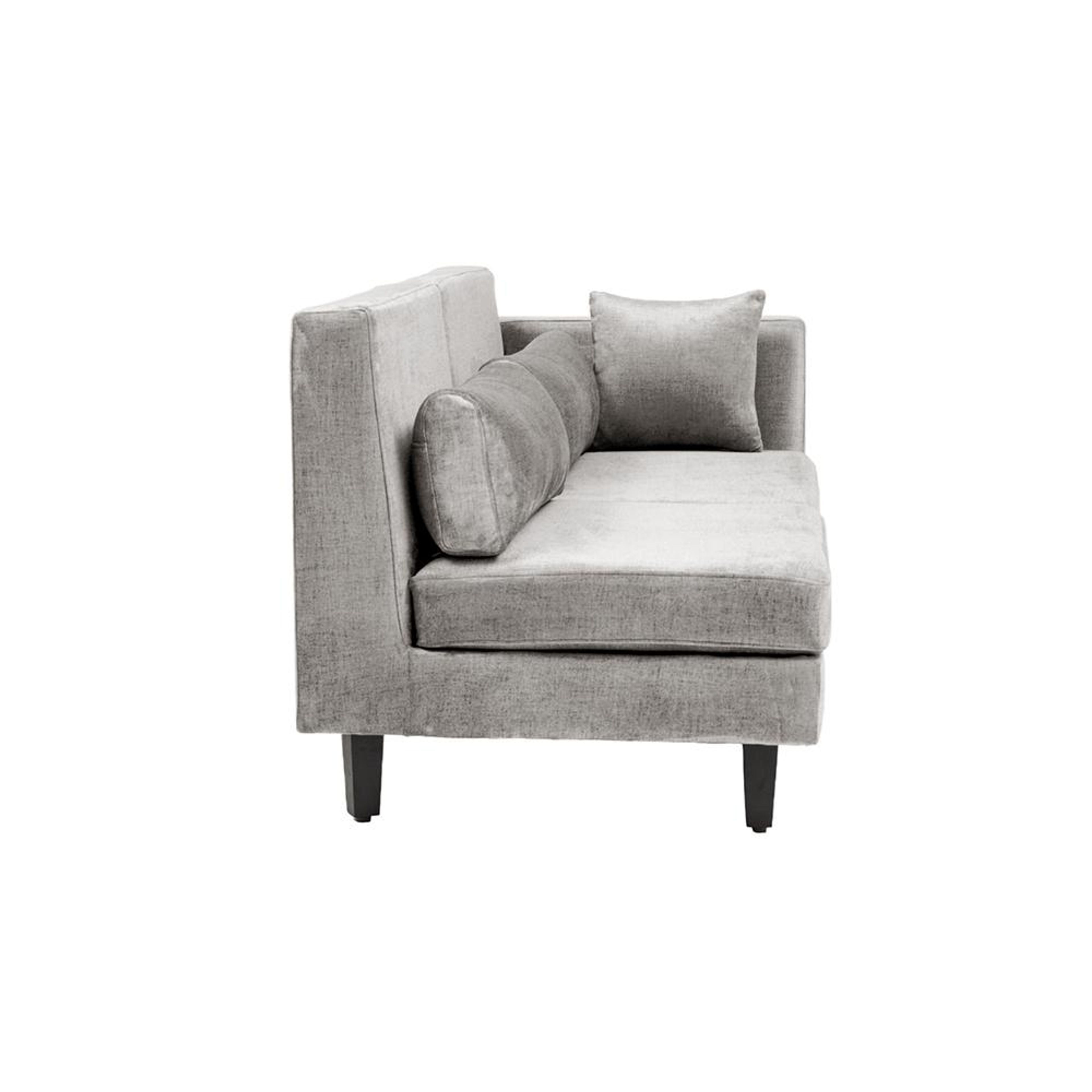 img/npl_modified_images/sofa_WSFASZRPL3CFRWH/sofa_WSFASZRPL3CFRWH_4.jpg