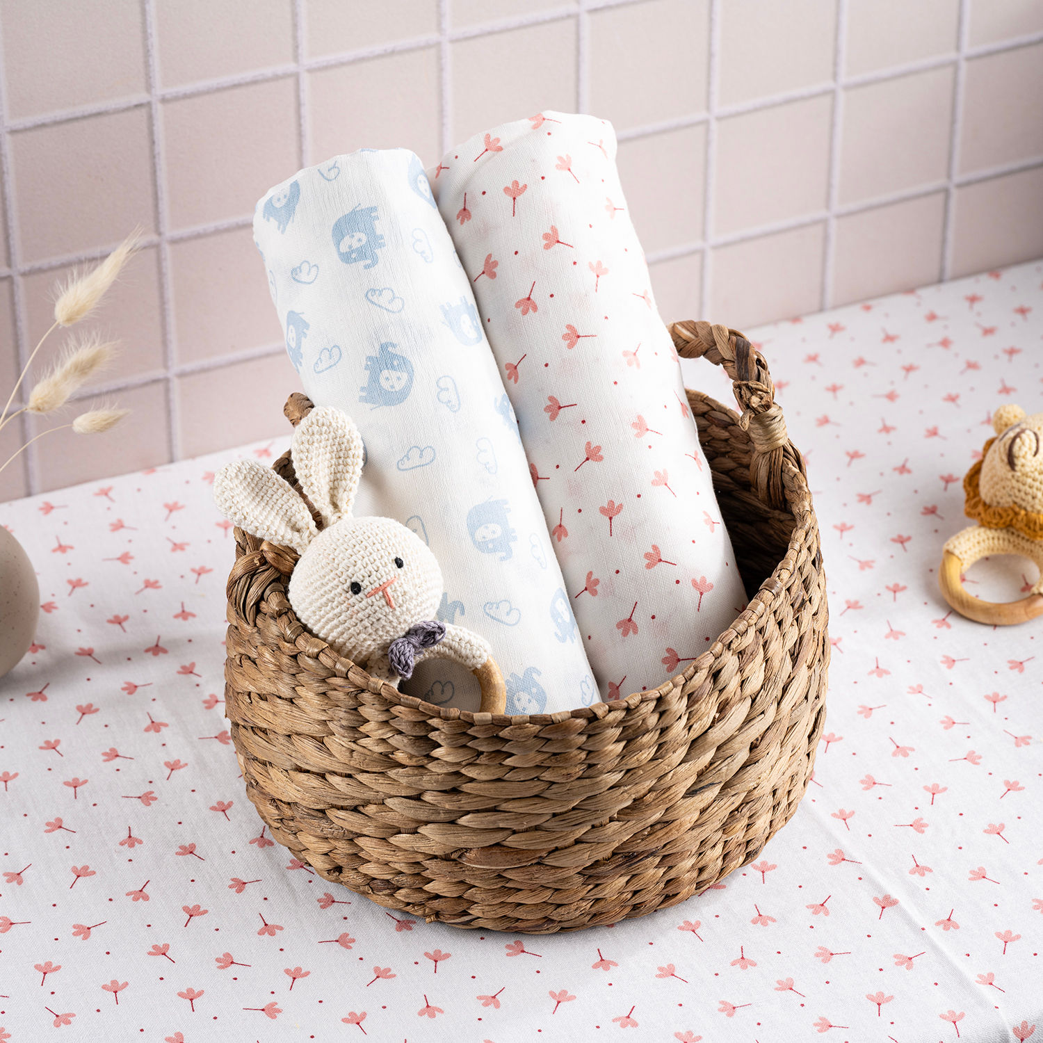 Wakefit Baby Wrap Muslin Cloth -Elepha & Mimi ( Small , Set of two )