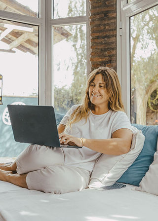 Profesora de español en conil y el palmar